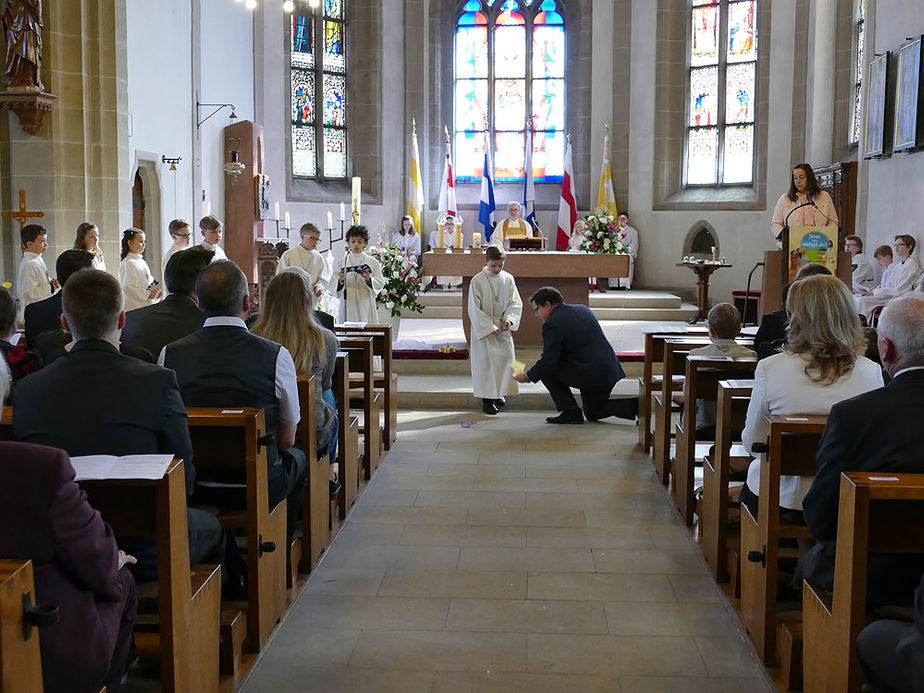 Feier der 1. Heiligen Kommunion in Sankt Crescentius (Foto: Karl-Franz Thiede)